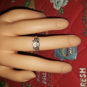 Lotus Ring